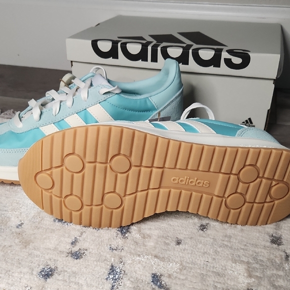 Adidas Run 70s 2.0 Aqua / White Retro Sneakers JQ7924 Size 7.5 Women's Cloudfoam - Picture 4 of 10